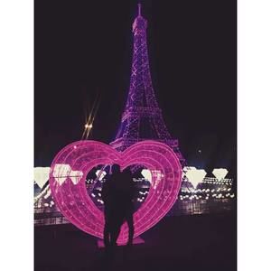 Meet your Posher, Valeria